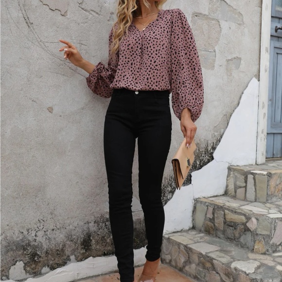 Boho dusty pink Dalmatian print lantern sleeve blouse - Picture 5 of 6